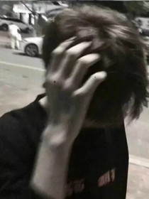 时代峰峻：弟弟又上热搜了