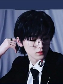 宋亞軒：我笑起來(lái)很甜哦