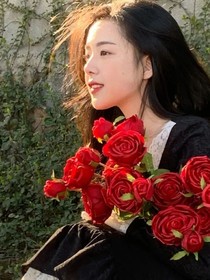 誰說女配不C位