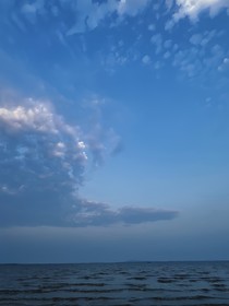 潮生漫