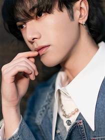華晨宇：你是我的一切