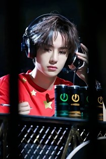 王一博:乖，大神別鬧