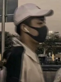 德云社：美女沙雕攻略记