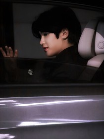 黄明昊：甜甜的恋爱