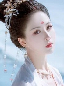 林月月穿越到了古代