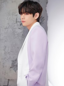 BTS：贪婪为引，暧昧为信-d643