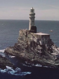 孤岛上的灯塔