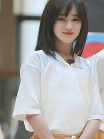 你微笑時(shí)很美之小姐姐