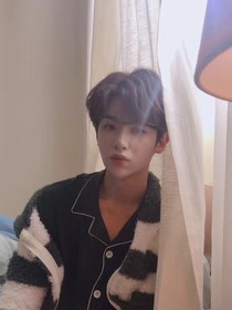 all昊：雾里走散