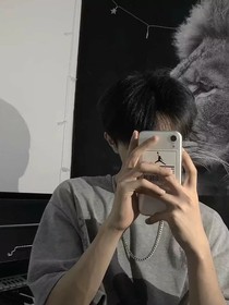 合租的吸血鬼小哥哥
