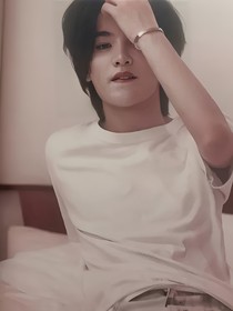 黄明昊：前任女友不好撩——d686