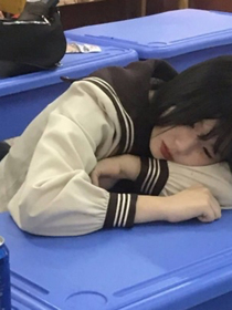 我的哥哥朋友爱上了我