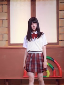 TNT：穿越成女孩子了！
