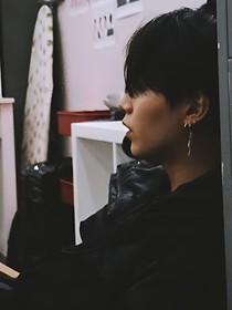 MYK：不合時(shí)宜