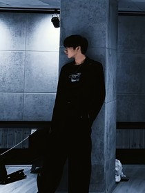 小姐，我保护你