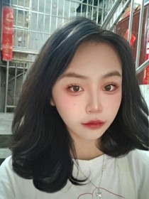 七彩王妃逆袭记：大战李八婆