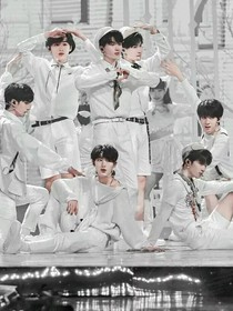 TNT時代少年團：妻子們的浪漫旅程-d419