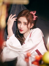 鞠婧祎绝美照片