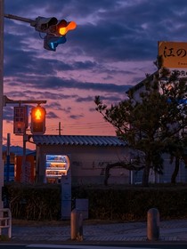 纵容……
