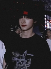 朱志鑫：校草大人慢慢愛