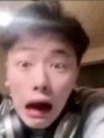 美少男战士刘鸣和美少女战士雅冰
