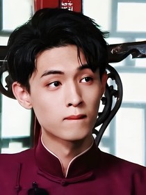 秦霄贤是我的傻舅舅