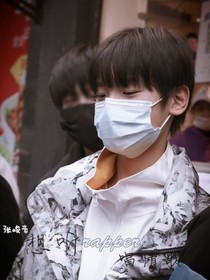 张峻豪：想听rapper唱情歌