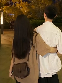 霧散難藏愛意