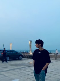 劉耀文：尋找光的方向