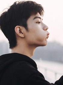 肖战：重生归来只为你