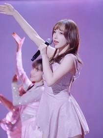 你微笑時很美明星篇