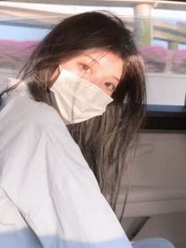 一博的小女友