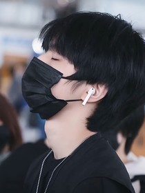 刘耀文：也许这就是青春