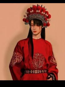 花開(kāi)那年你竟還在