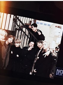 bts：在座的各位都是弟弟！