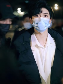 嚴(yán)浩翔：向生而死