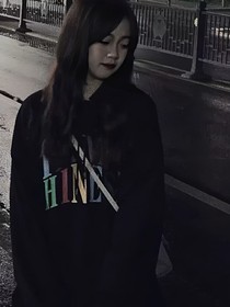 一位偏体鳞伤的女生自述