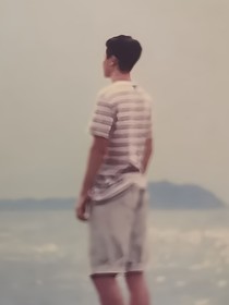 不相信爱情，是因为你没有遇到对的人