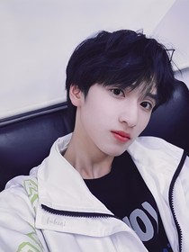 嚴(yán)浩翔：再見(jiàn)相遇