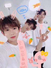 大哥，二哥，小弟，自我价绍