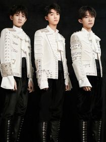 tfboys之温柔哥哥和呆萌妹妹-d500