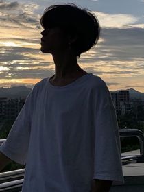 我和他之間的故事哦
