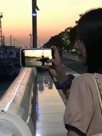 女配满满求生欲