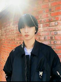 别回头，李总追来了——d193