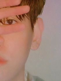 邊伯賢：改變