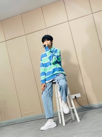 余宇涵：宝贝要乖哦！-d036