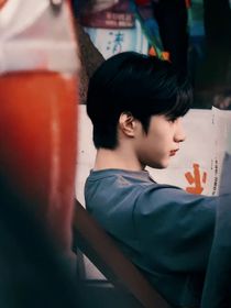 刘耀文：少年时