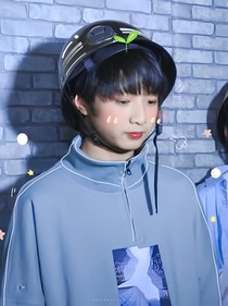 TNT：劉耀文又被哥哥打了了