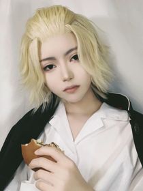 东卍：当闺蜜家出现帅哥