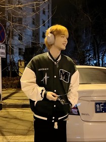 晚风也曾吹向我